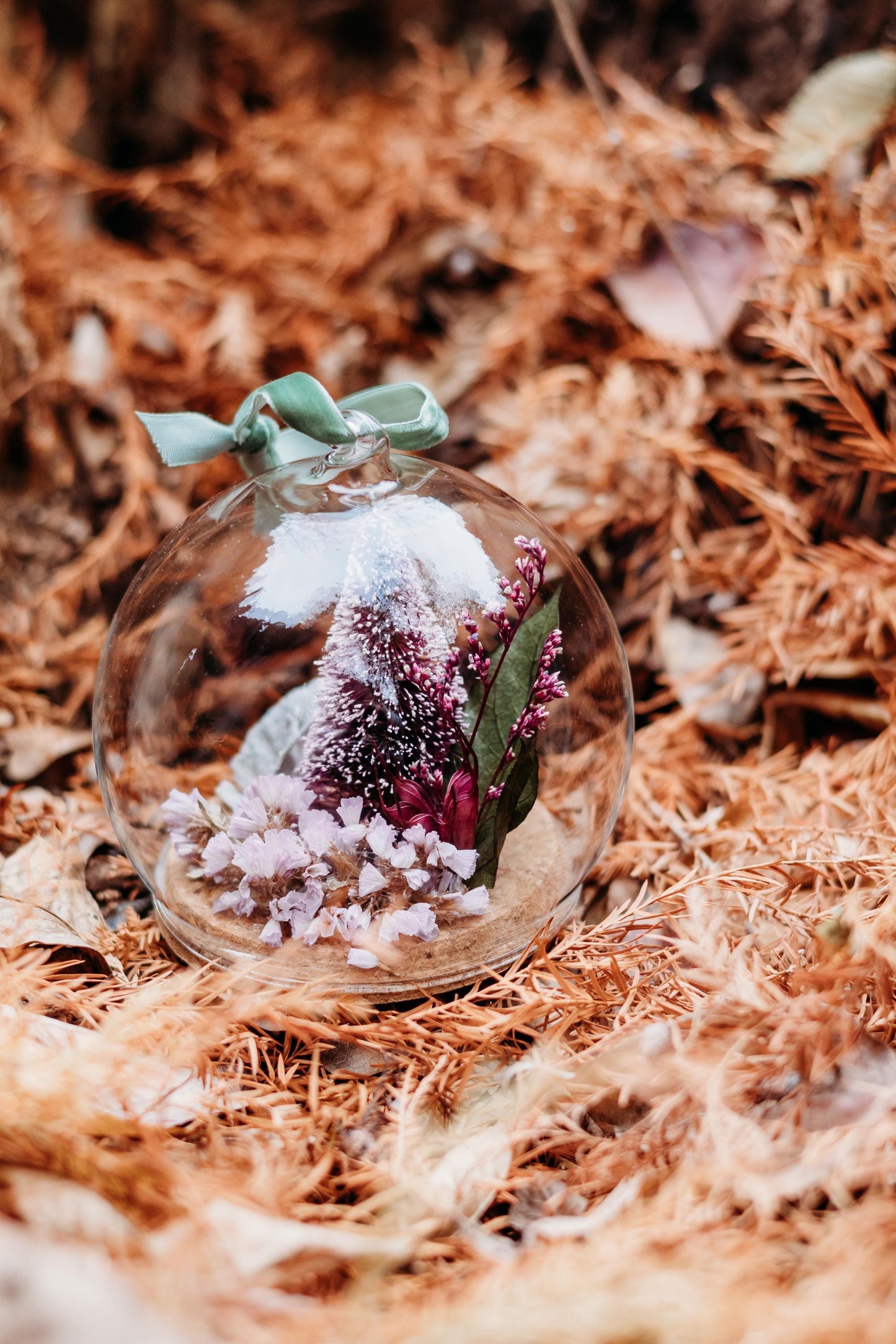 Cloche Ornament - Juniper & Mulberry - Christmas tree dried florals ornament