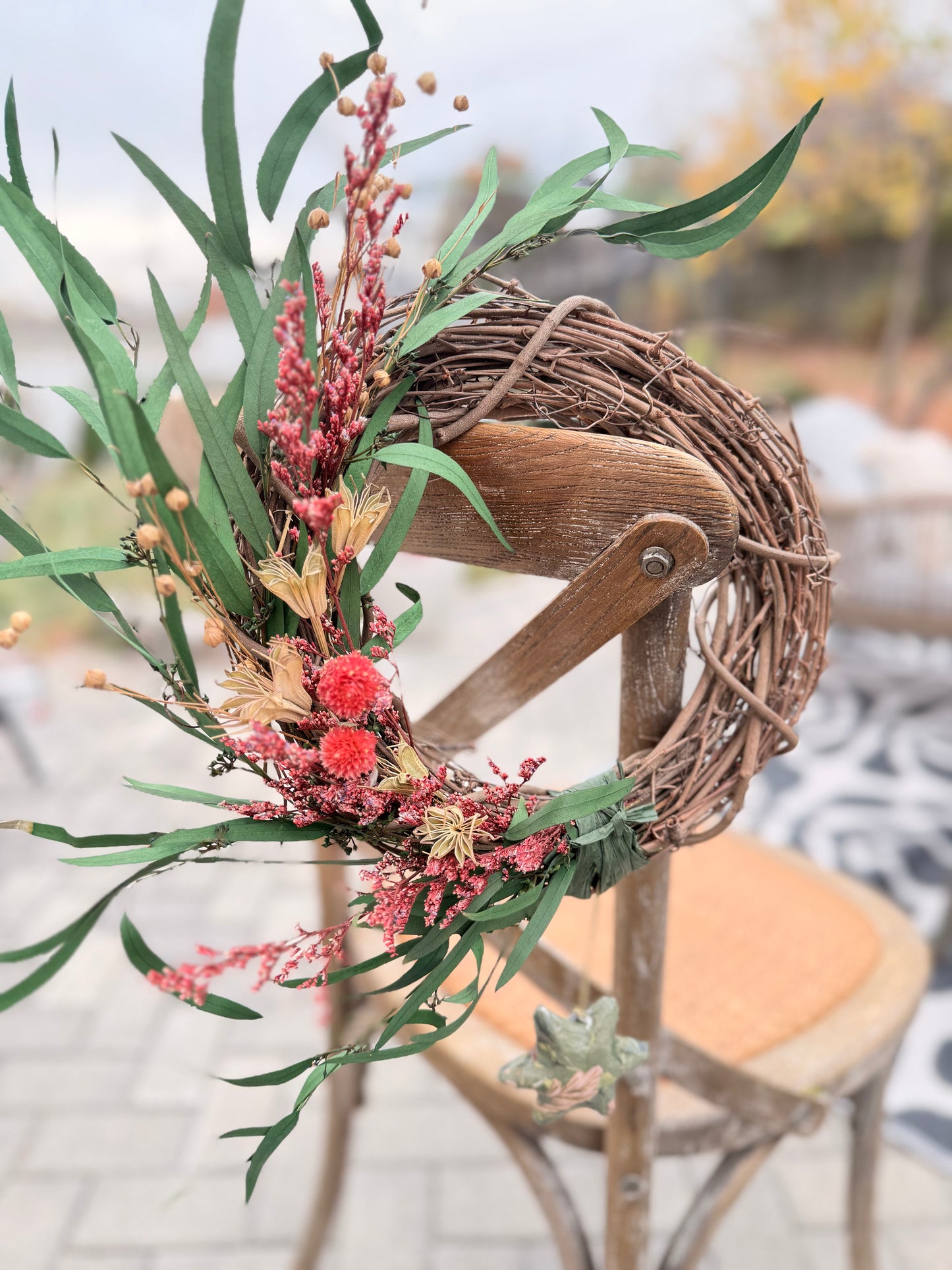 The Cassiopeia Wreath - Dried and preserved flowers wreath - Holiday wall decor