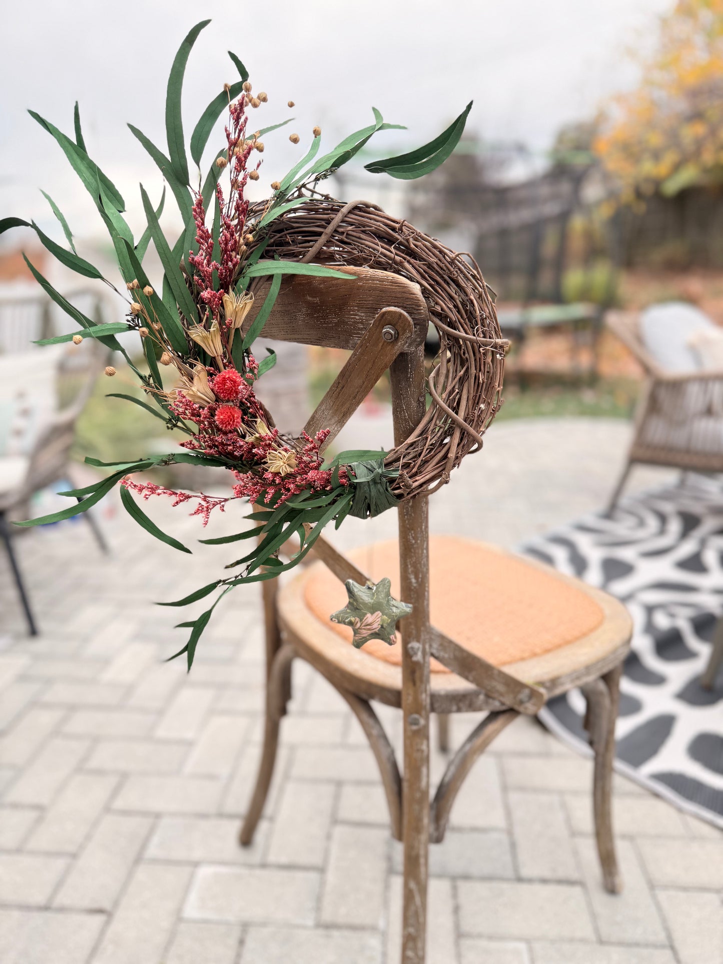 The Cassiopeia Wreath - Dried and preserved flowers wreath - Holiday wall decor