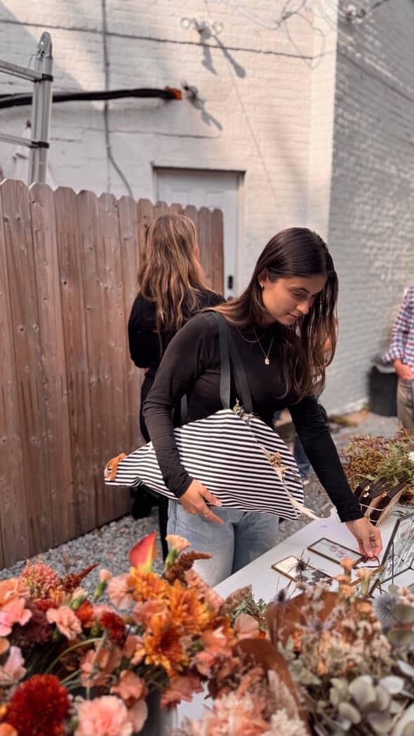 Flower Bouquet Tote Bag - flowers carry on bag - market bag