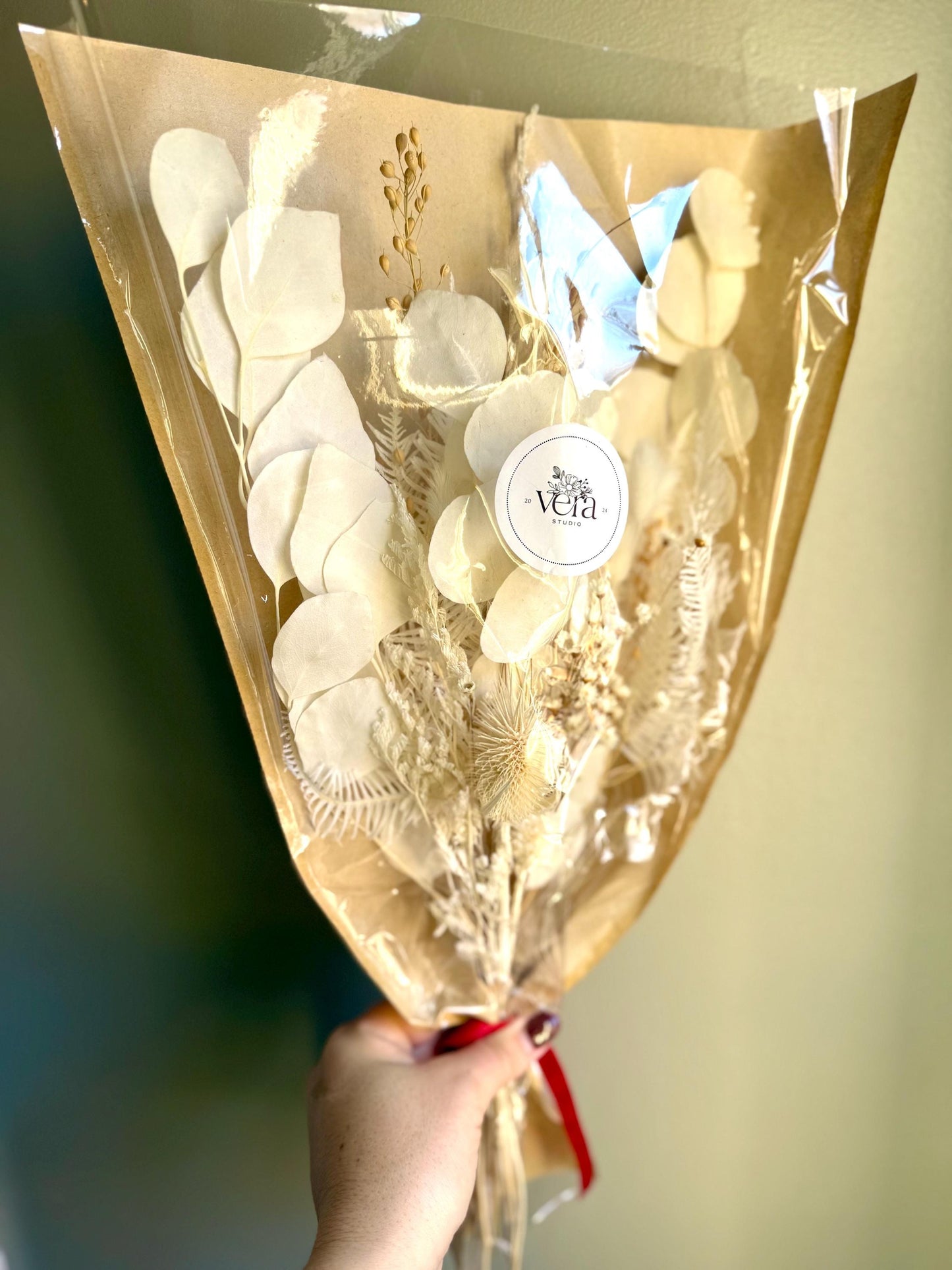 Dried Flower Bouquet "The Snowfall": eucalyptus, bunny tails, ferns, thistle